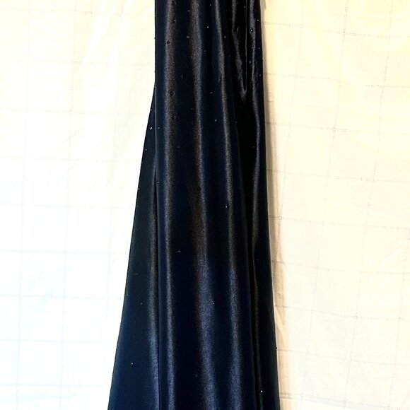 Mermaid V-Neck Satin Slit-Navy-Size 4-Brand New, Never Worn - Picture 6 of 11